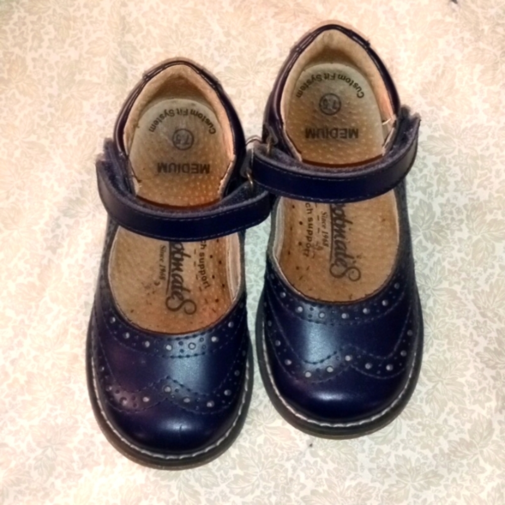 FootMates Navy Blue Mary Jane Dress Shoes